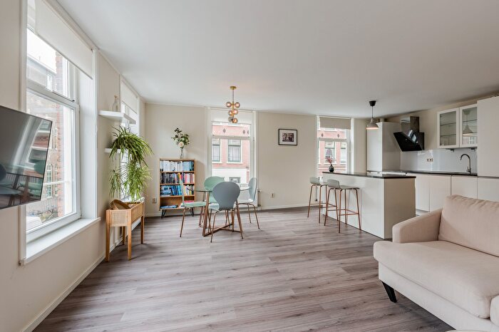 4-kamerappartement te koop in Amsterdam – Blankenstraat, Czaar Peterbuurt