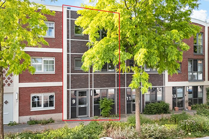 5-kamerhuis te koop in Arnhem – Thomas J. Witteroosstraat, Nieuwe Kadekwartier