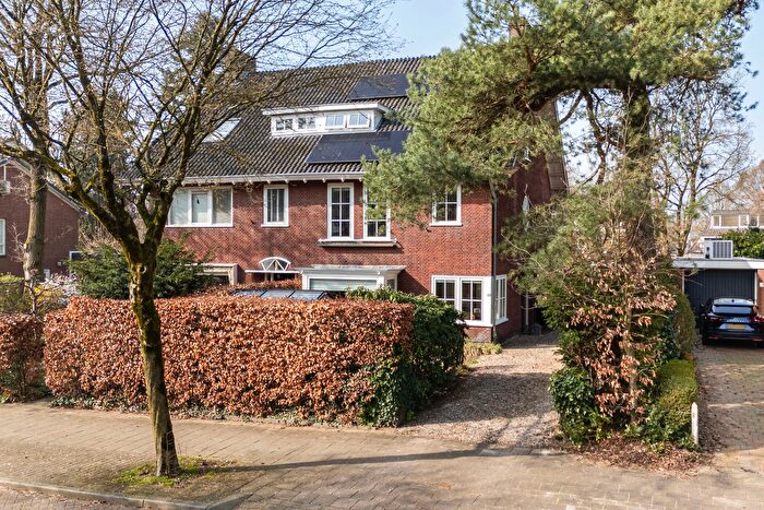 7-kamerhuis te koop in Beatrixpark, Ede