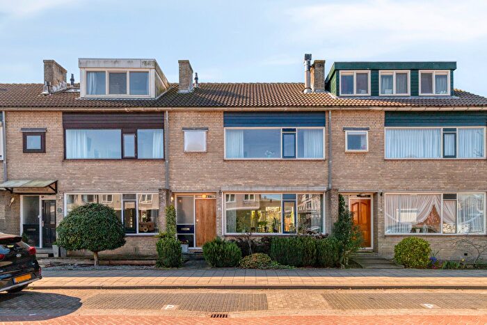 5-kamerhuis te koop in Ouderkerk aan den IJssel – Essenlaan, Ouderkerk aan den IJssel
