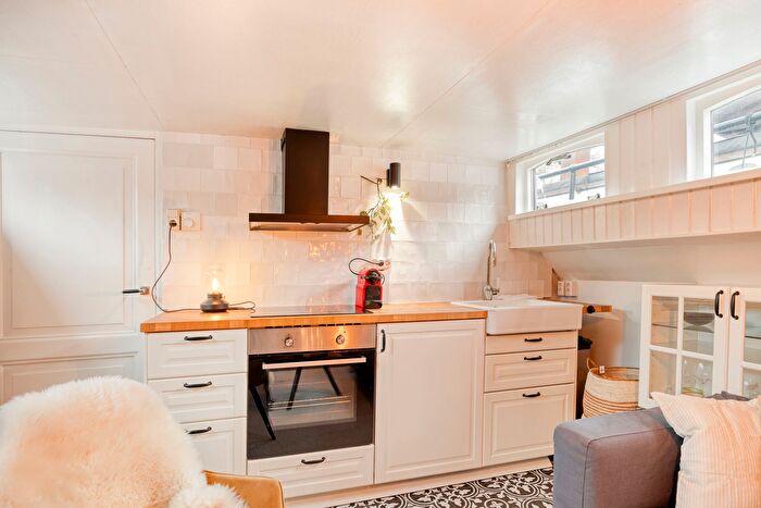 Koop en Huur Huizen - 3