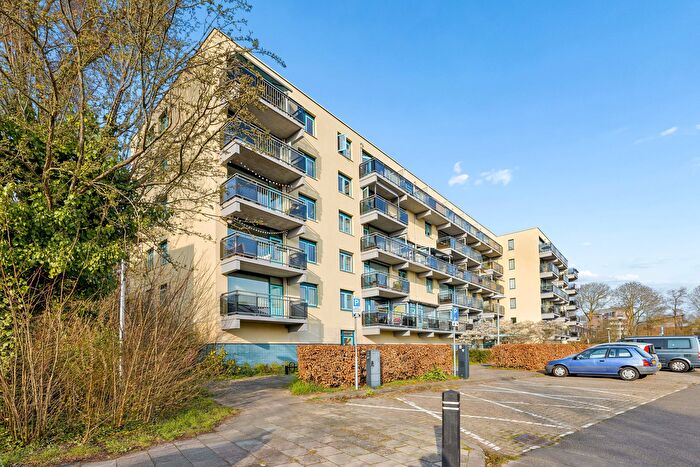 3-kamerappartement te koop in Utrecht – Zeemanlaan, Huizingalaan, K. Doormanlaan en omgeving
