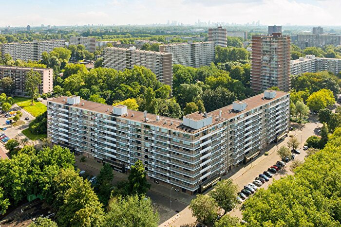 5-kamerappartement te koop in Rotterdam – Nansenplaats, Ommoord