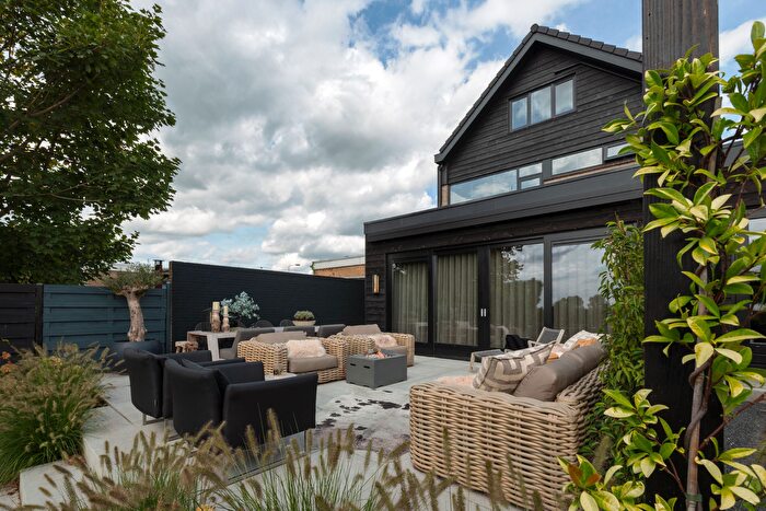 Koop en Huur Huizen - 3