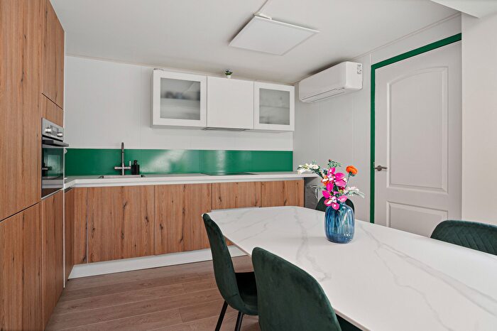 3-kamerappartement te koop in Den Haag – Spiraeastraat, Heesterbuurt