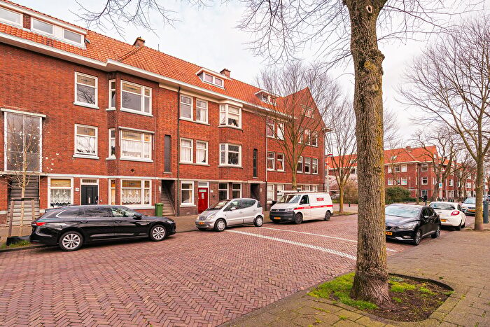 3-kamerappartement te koop in Laakkwartier-Oost, Den Haag
