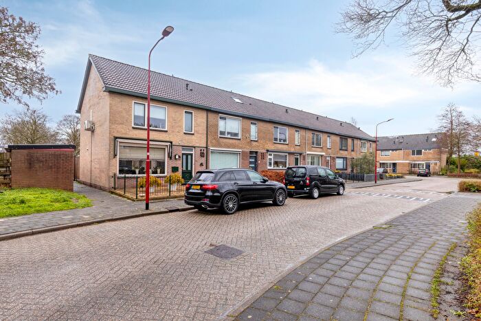 5-kamerhuis te koop in Nieuwegein – Iepstraat, Zandveld