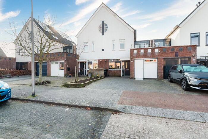 6-kamerhuis te koop in Emmeloord – Westfriesland, Emmeloord-de Erven