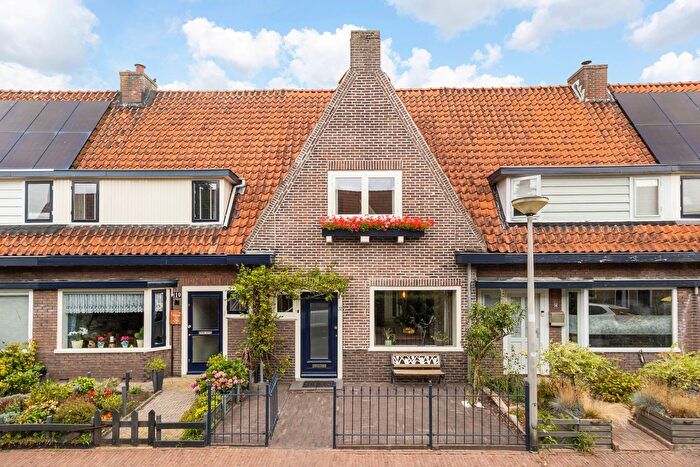 5-kamerhuis te koop in Bloemenbuurt-West, Amersfoort