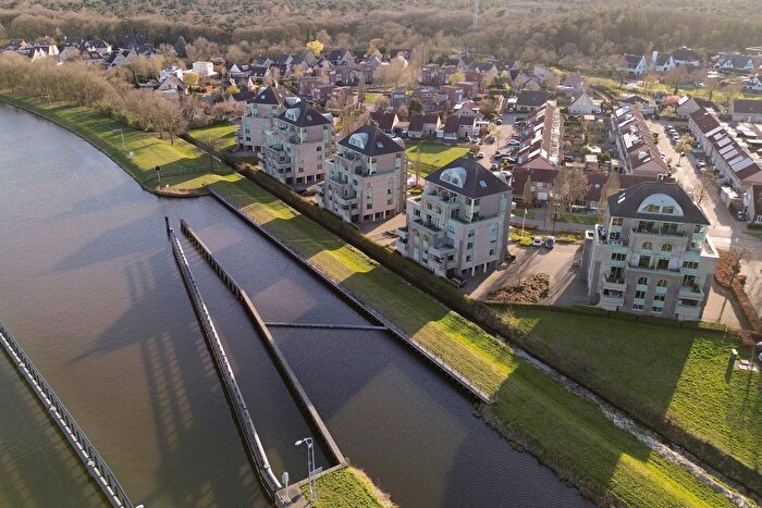 4-kamerappartement te koop in Vrachelen-Zuidoost, Oosterhout (NB)