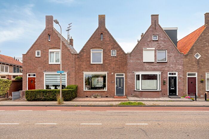 4-kamerhuis te koop in Volendam-Katham + Planetenbuurt, Volendam