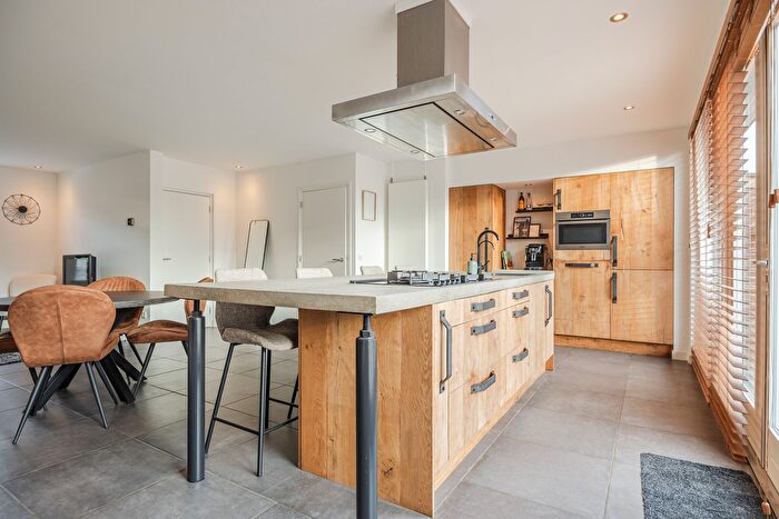 Koop en Huur Huizen - 3