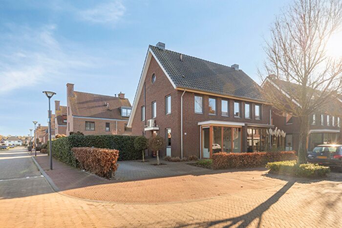 5-kamerhuis te koop in De Schans en Oude Molen, Halsteren