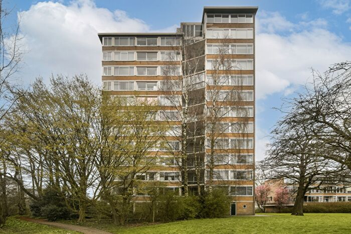 4-kamerappartement te koop in Stadshart, Amstelveen