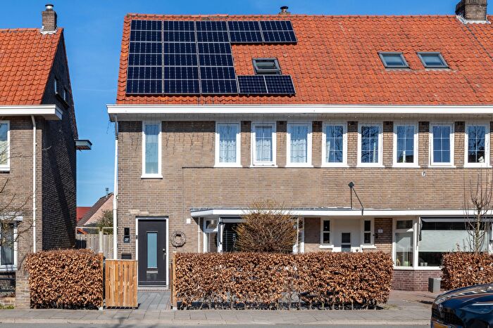 6-kamerhuis te koop in Bornsestraat Midden-Riet Noord, Almelo