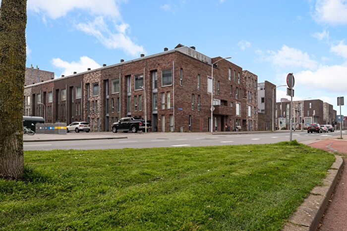 4-kamerappartement te koop in Zaandam – Bermuda, Bomenbuurt Oost