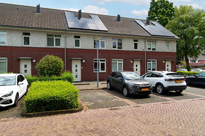 4-kamerhuis te koop in Baardwijk, Waalwijk