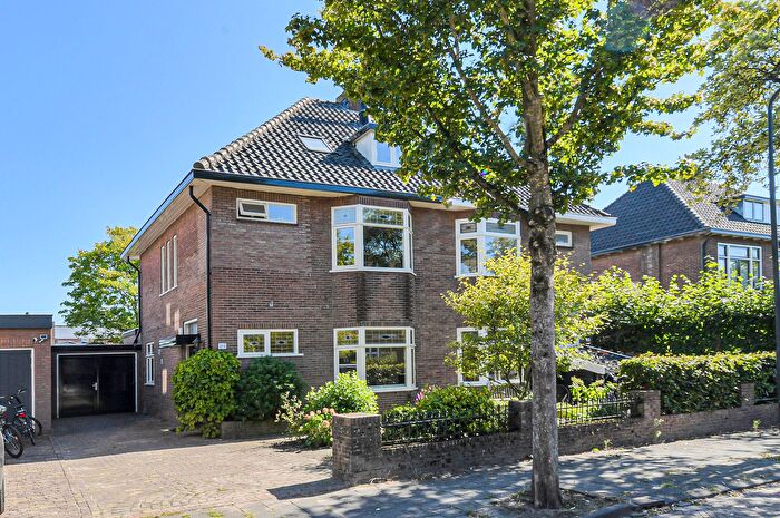 6-kamerhuis te koop in Breda – Valkenierslaan, Blauwe Kei