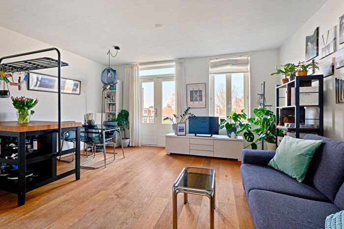 3-kamerappartement te koop in Amsterdam – Kinkerstraat, Bellamybuurt-Zuid