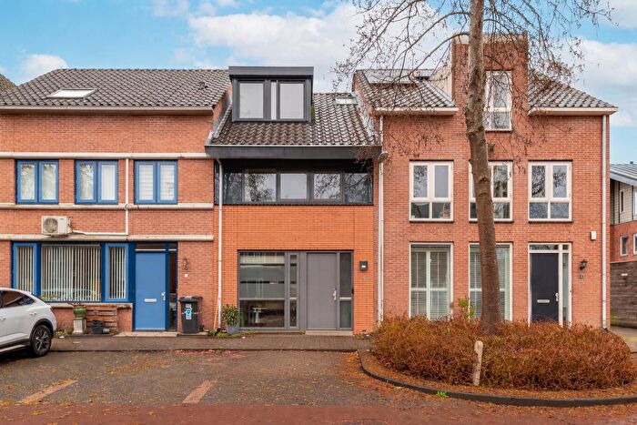 5-kamerhuis te koop in Afrika, Purmerend