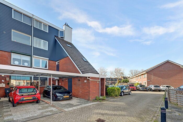 2-kamerappartement te koop in Snoekenveen, Spijkenisse