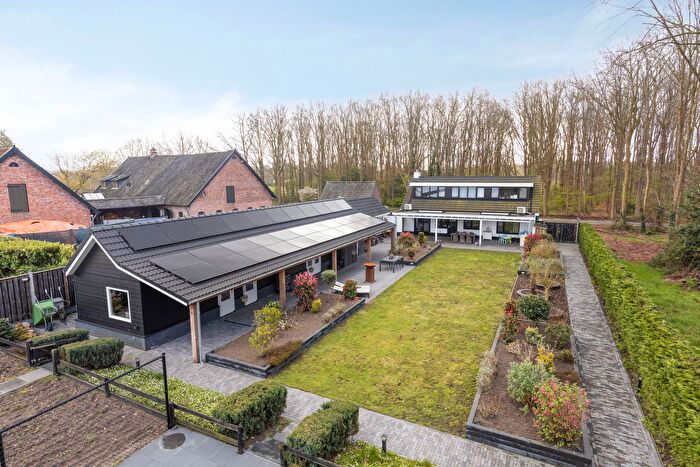 4-kamerhuis te koop in Verspreide huizen Oud Glymespolder, Lepelstraat