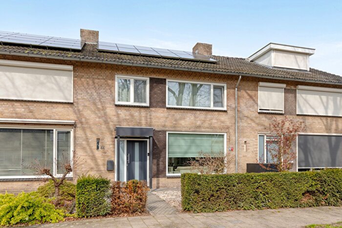 5-kamerhuis te koop in Maarheeze, Maarheeze