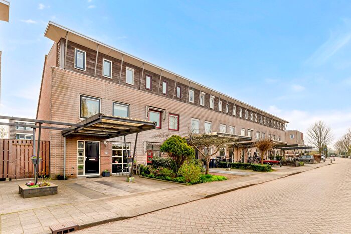 4-kamerhuis te koop in Tjotterbuurt, Velserbroek