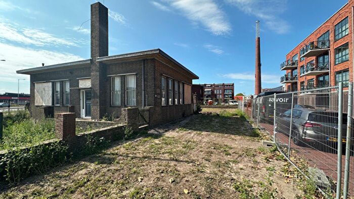 9-kamerhuis te koop in Bergen op Zoom – Wittoucksingel, Schelde Vesting