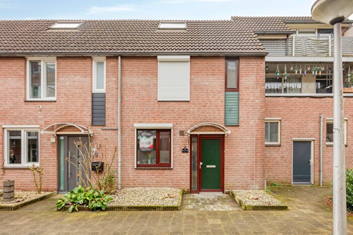 6-kamerhuis te koop in Oss – Meijer van Leeuwenstraat, Centrum-Zuid