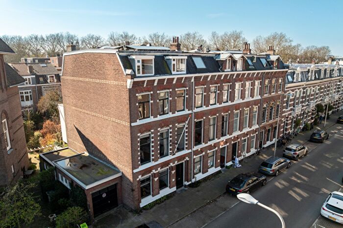 10-kamerhuis te koop in Utrecht – Ramstraat, Oudwijk