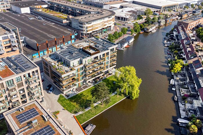 3-kamerappartement te koop in Alkmaar – Kwakelkade, Overstad