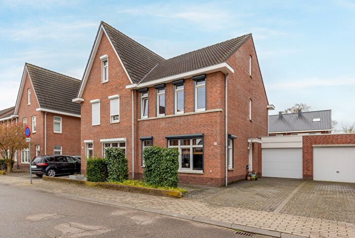 5-kamerhuis te koop in Nieuw Lotbroek-Zuid, Hoensbroek
