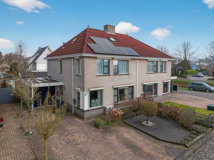 6-kamerhuis te koop in Klazienaveen-Zuid, Klazienaveen