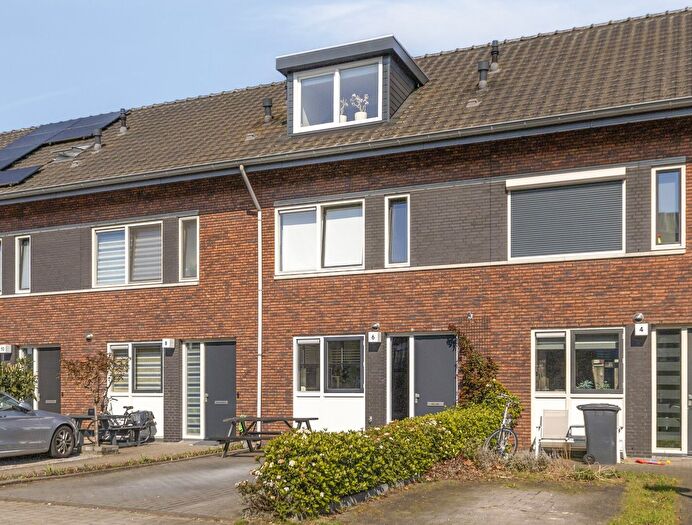 6-kamerhuis te koop in Veenendaal – Sadatstraat, Dragonder Oost