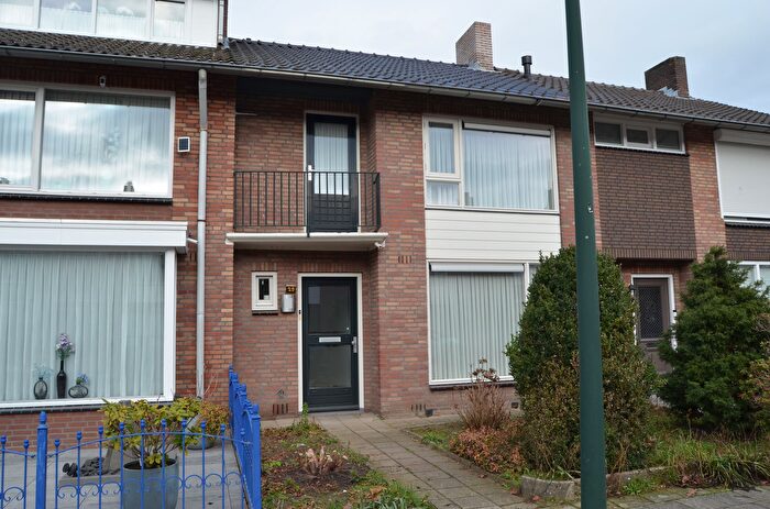 5-kamerhuis te koop in Braakhuizen-Noord, Geldrop