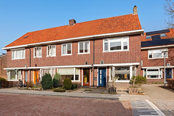 5-kamerhuis te koop in Walhof-Roessingh, Enschede