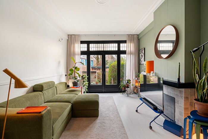 2-kamerappartement te koop in Rotterdam – Bergselaan, Bergpolder