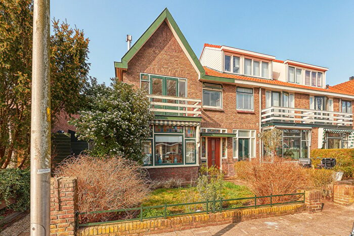 5-kamerhuis te koop in Leiderdorp – Hoogmadeseweg, Kerkwijk