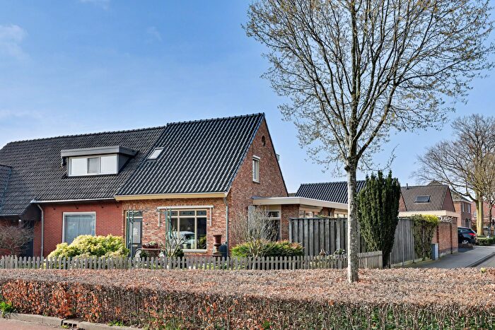 4-kamerhuis te koop in Bladel Heeleind, Bladel