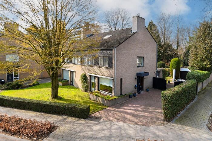 7-kamerhuis te koop in Vaartbroek, Eindhoven