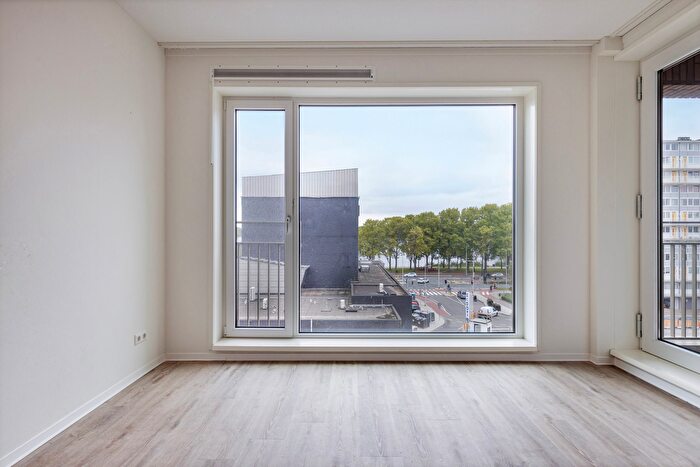 2-kamerappartement te huur in Osdorpplein e.o., Amsterdam