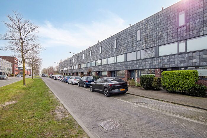 5-kamerhuis te koop in Pijnacker – Parklaan, Tolhek