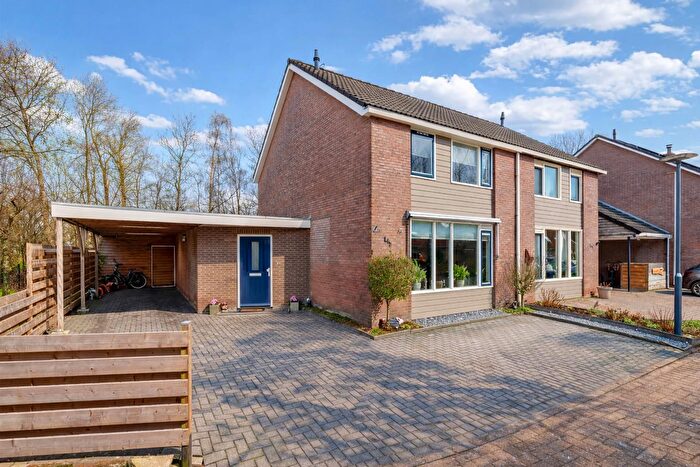 5-kamerhuis te koop in De Trisken rondom, Drachten