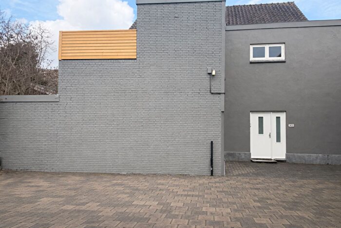 5-kamerappartement te koop in Waalwijk – Grotestraat, Centrum