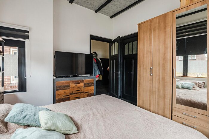 Koop en Huur Huizen - 3