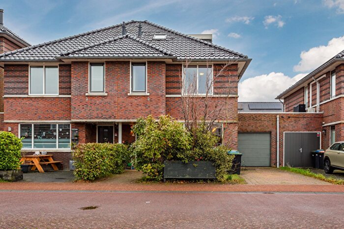 7-kamerhuis te koop in Lelystad – Galjoen, Galjoen Zuid