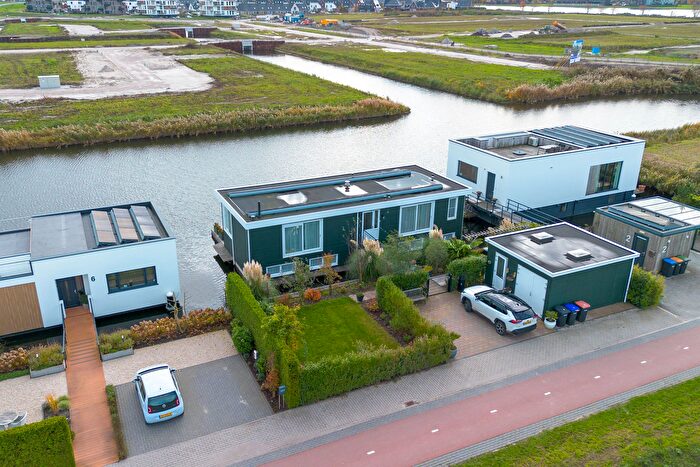 6-kamerhuis te koop in Zeewolde – Helling, Buurt 4