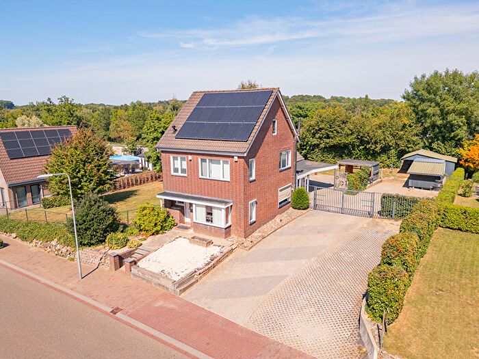 7-kamerhuis te koop in Nagelbeek-Hegge, Schinnen