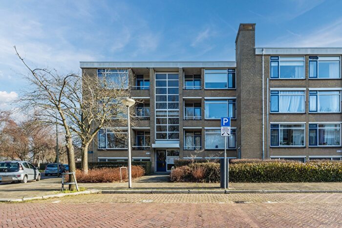 3-kamerappartement te koop in Agnetaparkbuurt, Delft